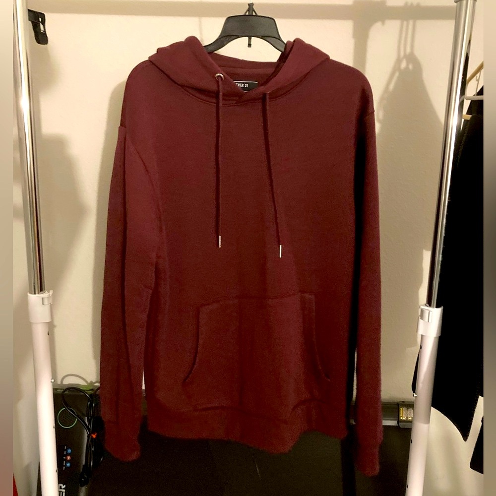 Forever 21 Men’s Burgundy Pullover Sweater